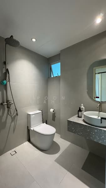 Evelyn Mansions Apartment For Sale at S$ 1,990,000 | PropertyGuru Singapore - Bathroom