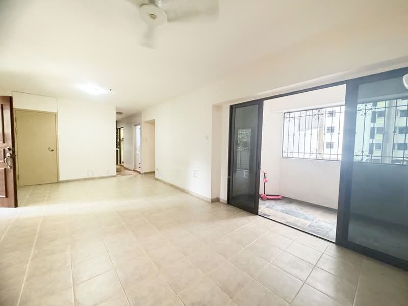 For Sale - 298C Compassvale Street