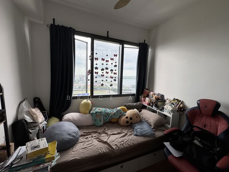 Twin VEW Condominium For Sale at S$ 1,400,000 | PropertyGuru Singapore