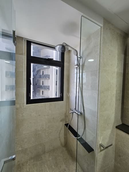 Avenue South Residence Condominium For Sale at S$ 2,700,000 | PropertyGuru Singapore - Bathroom