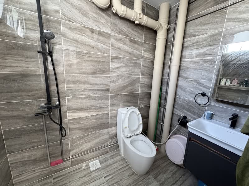 157 Yung Loh Road HDB Flat For Sale at S$ 785,000 | PropertyGuru Singapore