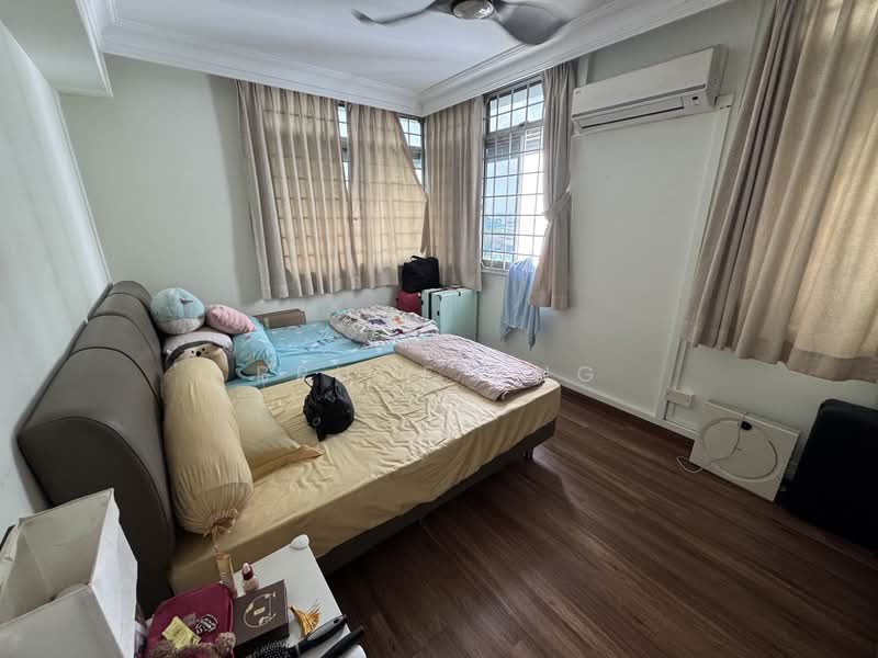 157 Yung Loh Road, 157 Yung Loh Road, 4 Bedrooms, 1,464 sqft, HDB Flat For Sale, by Bruce Ang, 500056715 - Bedroom - PropertyGuru.com.sg