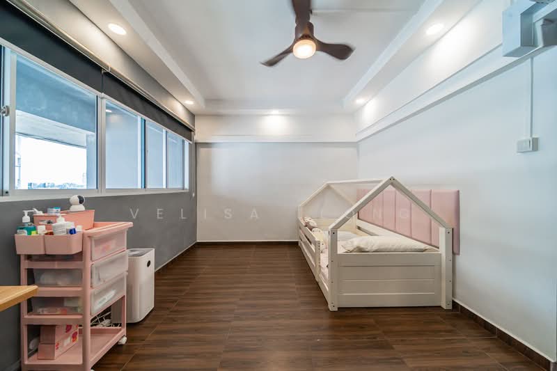 717 Bedok Reservoir Road HDB Flat For Sale at S$ 988,000 | PropertyGuru Singapore - Bedroom