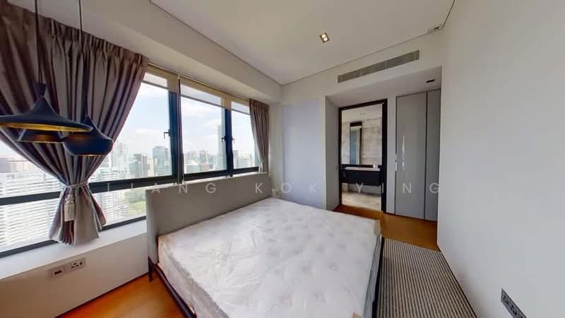 OUE Twin Peaks, 33 Leonie Hill Road, 2 Bedrooms, 1,055 sqft, Condominium For Rent, by Liang Kok Ying, 500056742 - Master Bedroom - PropertyGuru.com.sg