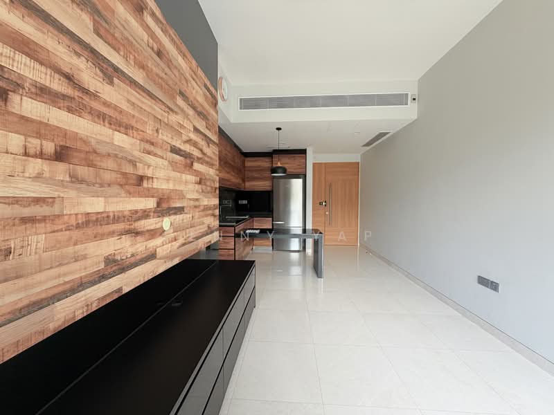 Goodwood Grand, 30 Balmoral Road, 2 Bedrooms, 863 sqft, Apartment For Rent, by Penny Yap, 500056745 - PropertyGuru.com.sg