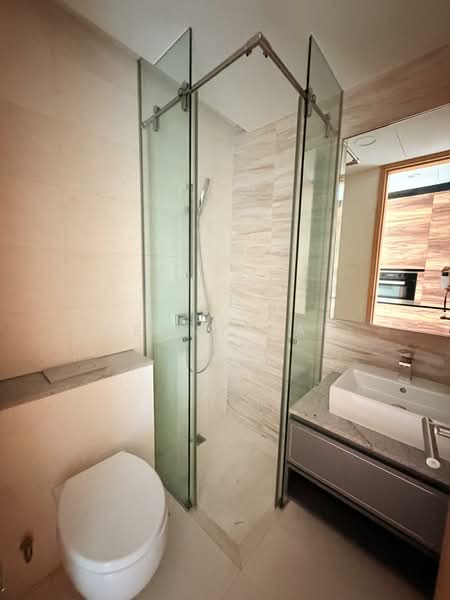 Goodwood Grand, 30 Balmoral Road, 2 Bedrooms, 863 sqft, Apartment For Rent, by Penny Yap, 500056745 - PropertyGuru.com.sg