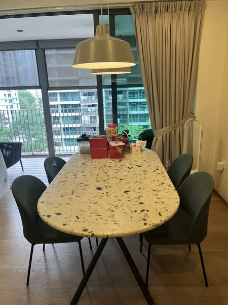 The Topiary Executive Condominium For Sale at S$ 2,250,000 | PropertyGuru Singapore - Dining Room