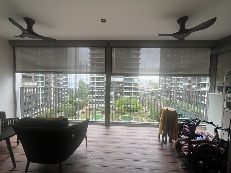 The Topiary Executive Condominium For Sale at S$ 2,250,000 | PropertyGuru Singapore - Balcony