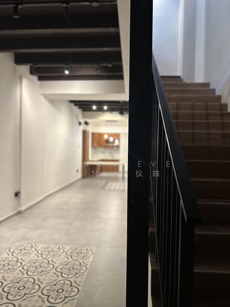 Renovated Shophouse in Joo Chiat! Walk to Paya Lebar MRT Shophouse For Sale at S$ 4,180,000 | PropertyGuru Singapore - Interior