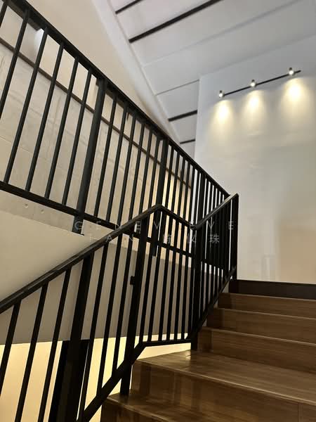 Renovated Shophouse in Joo Chiat! Walk to Paya Lebar MRT Shophouse For Sale at S$ 4,180,000 | PropertyGuru Singapore - Interior