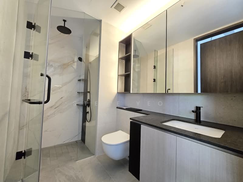 Jervois Mansion Condominium For Sale at S$ 1,500,000 | PropertyGuru Singapore - Bathroom