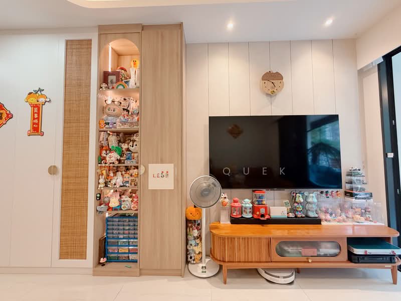 Riverfront Residences Condominium For Sale at S$ 2,180,000 | PropertyGuru Singapore - Living Room