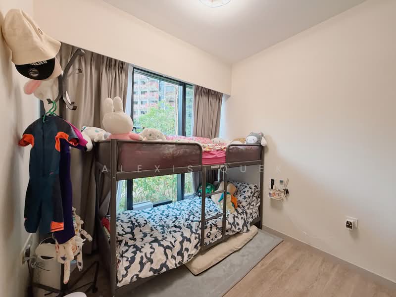 Riverfront Residences Condominium For Sale at S$ 2,180,000 | PropertyGuru Singapore - Bedroom