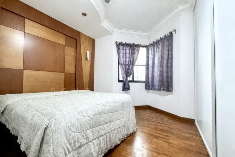 Westmere Condominium For Sale at S$ 1,450,000 | PropertyGuru Singapore