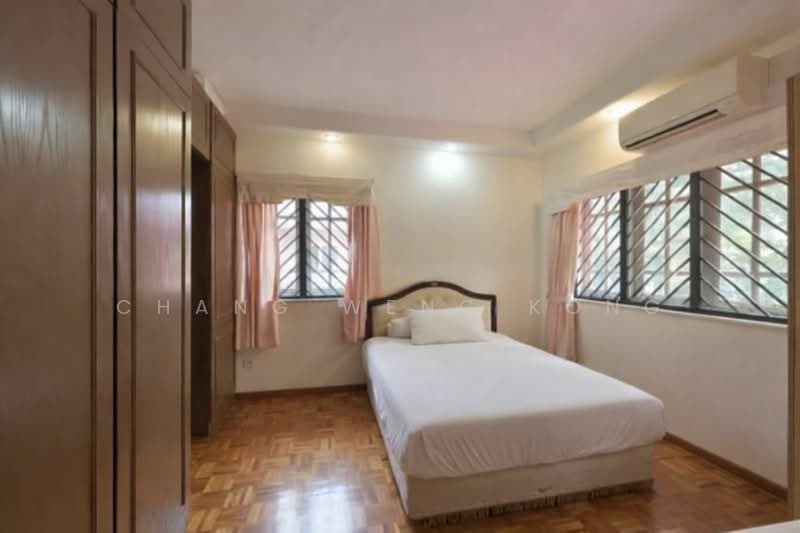 Sea Breeze Simei Landed Estate Corner Terrace For Sale at S$ 4,980,000 | PropertyGuru Singapore - Bedroom