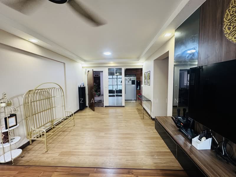 For Sale - 780D Woodlands Crescent