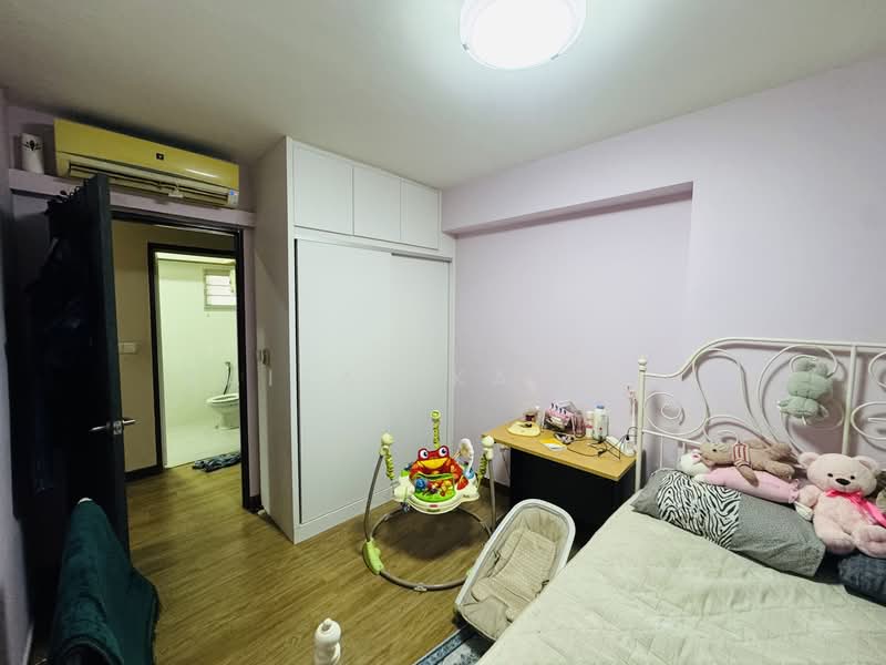 For Sale - 780D Woodlands Crescent