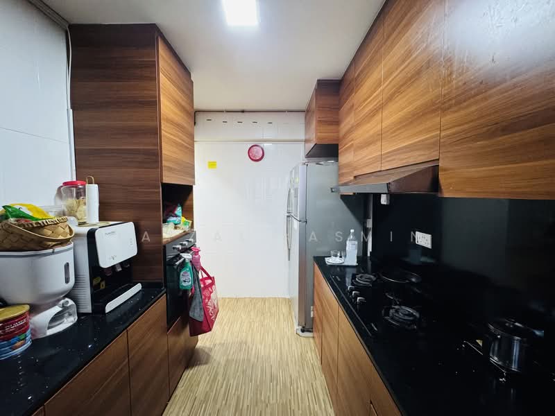 For Sale - 780D Woodlands Crescent