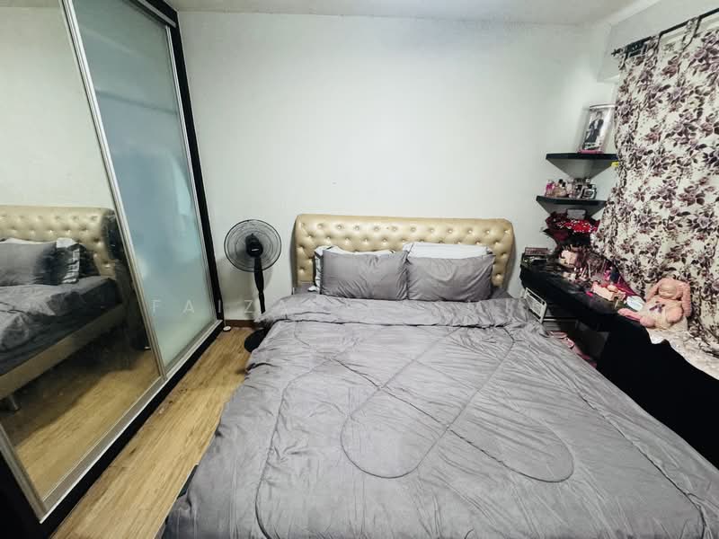 For Sale - 780D Woodlands Crescent