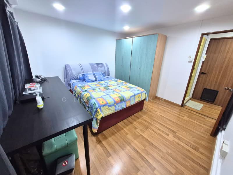 58 Stirling Road HDB Flat For Sale at S$ 900,000 | PropertyGuru Singapore - Master Bedroom