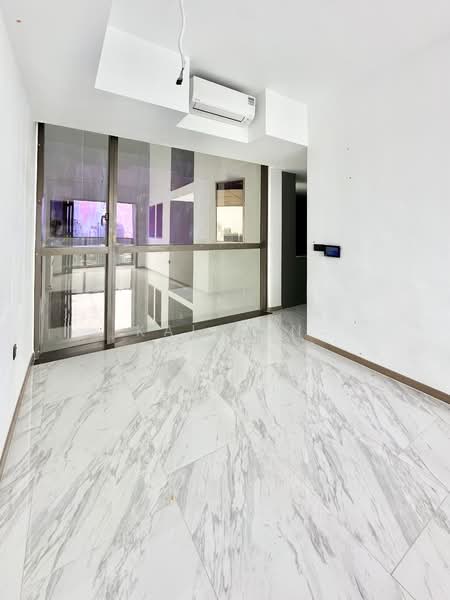 The Landmark Condominium For Sale at S$ 2,180,000 | PropertyGuru Singapore