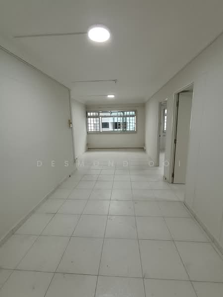 669 Woodlands Ring Road HDB Flat For Sale at S$ 580,000 | PropertyGuru Singapore - Interior