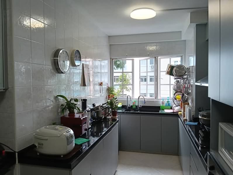 331 Woodlands Avenue 1 HDB Flat For Sale at S$ 1,100,000 | PropertyGuru Singapore