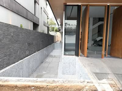 For Sale - Holland grove drive