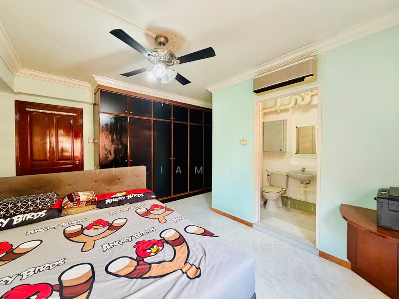 842G Tampines Street 82 HDB Flat For Sale at S$ 750,000 | PropertyGuru Singapore