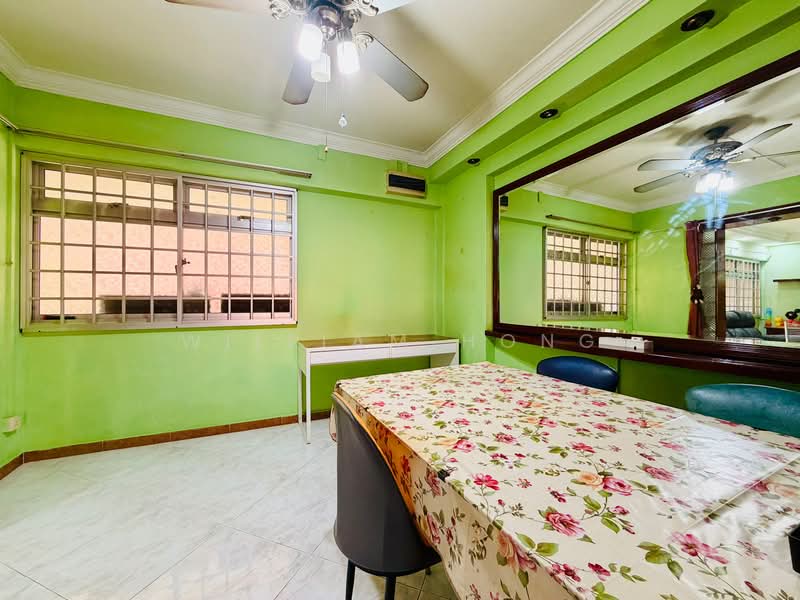 842G Tampines Street 82 HDB Flat For Sale at S$ 750,000 | PropertyGuru Singapore