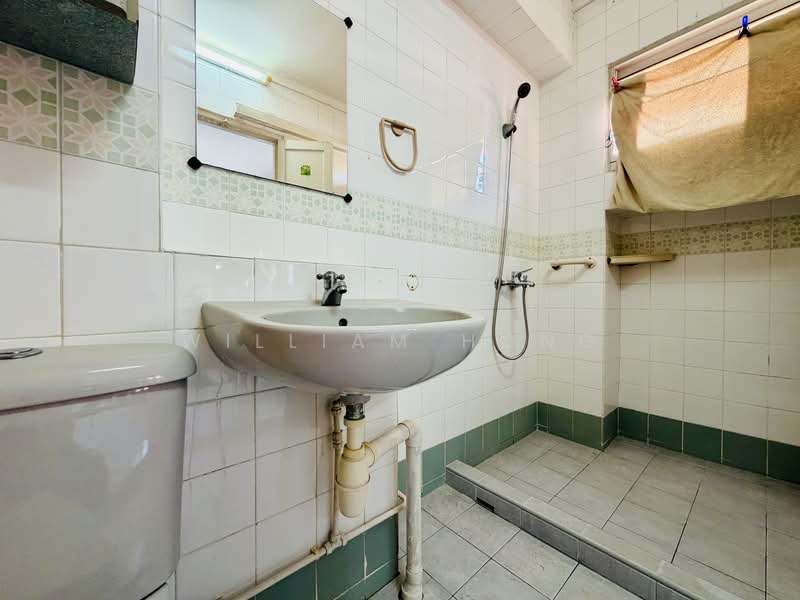 842G Tampines Street 82 HDB Flat For Sale at S$ 750,000 | PropertyGuru Singapore