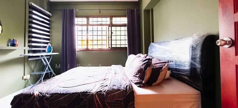 470 Sembawang Drive HDB Flat For Sale at S$ 520,000 | PropertyGuru Singapore - Bedroom