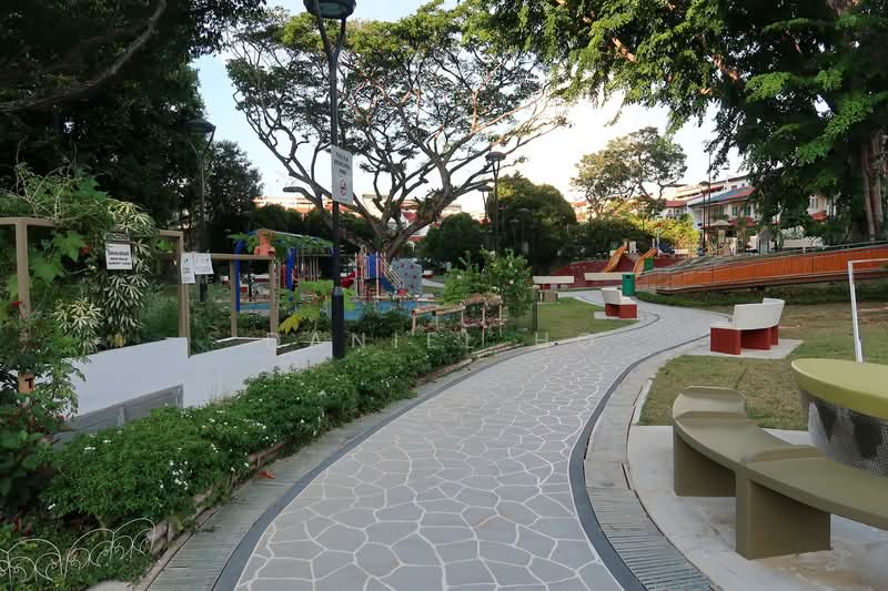 Bedok Terrace, Bedok Terrace, 4 Bedrooms, 2,500 sqft, Terraced House For Rent, by Daniel Ho, 500056908 - Exterior - PropertyGuru.com.sg