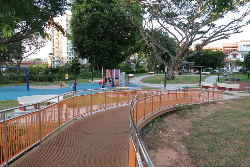 Bedok Terrace, Bedok Terrace, 4 Bedrooms, 2,500 sqft, Terraced House For Rent, by Daniel Ho, 500056908 - Exterior - PropertyGuru.com.sg