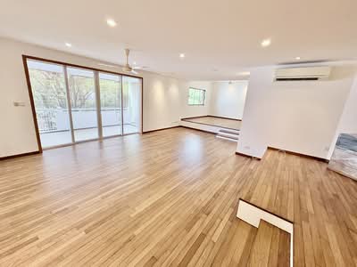 For Rent - Woollerton Park