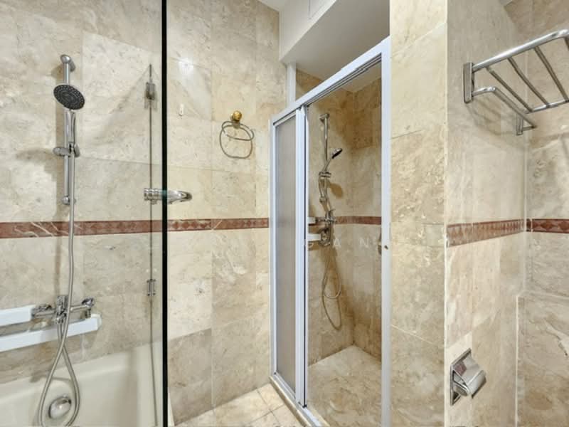 Leonie Condotel, 2 Leonie Hill Road, 4 Bedrooms, 2,715 sqft, Condominium For Rent, by Eric Gan, 500056915 - Bathroom - PropertyGuru.com.sg