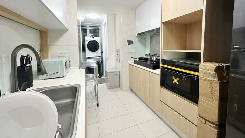 Caspian, 60 Lakeside Drive, Room Rental, 100 sqft, Condominium For Rent, by Bespoke Habitat Pte Ltd, 500056955 - 14-44 Kitchen - PropertyGuru.com.sg