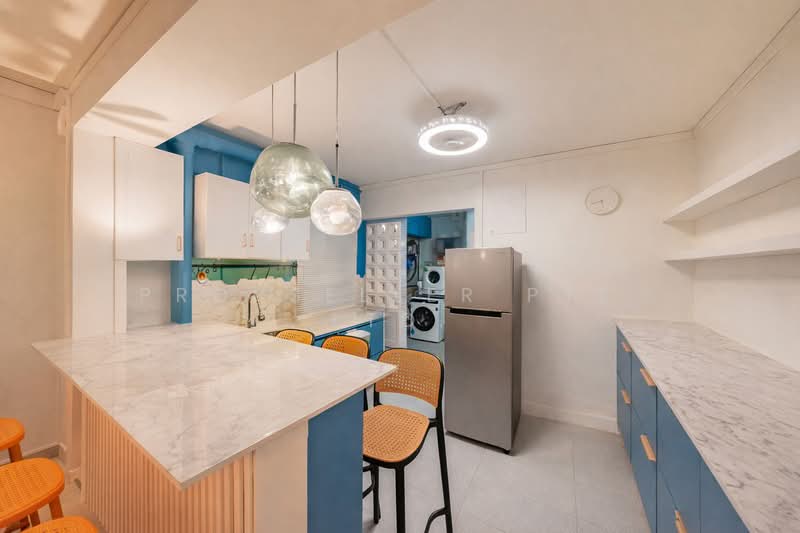 705 Tampines Street 71 HDB Flat For Sale at S$ 628,000 | PropertyGuru Singapore - Kitchen