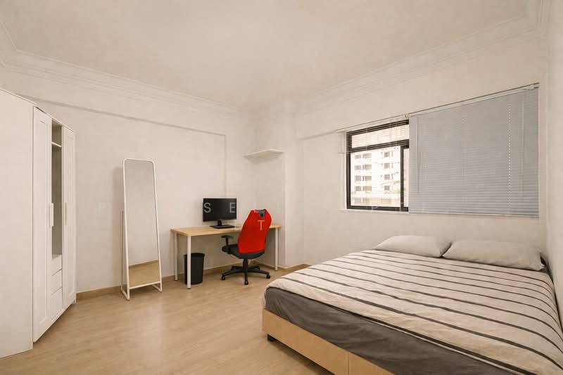 705 Tampines Street 71 HDB Flat For Sale at S$ 628,000 | PropertyGuru Singapore - Bedroom