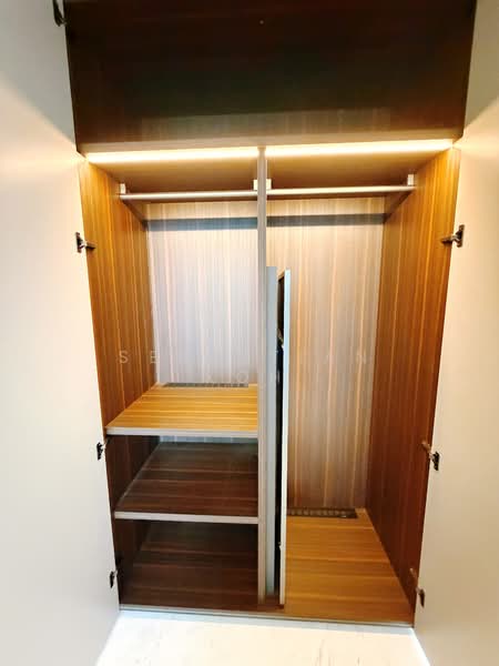 Cairnhill Nine, 15 Cairnhill Road, 1 Bedroom, 732 sqft, Condominium For Rent, by Sebastian Koh, 500056975 - PropertyGuru.com.sg