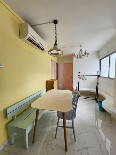 660 Hougang Avenue 8 HDB Flat For Sale at S$ 680,000 | PropertyGuru Singapore