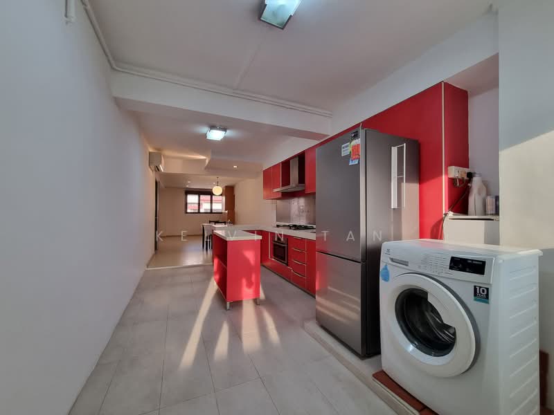 13 Holland Drive, 13 Holland Drive, 1 Bedroom, 700 sqft, HDB Flat For Rent, by Kelvin Tan, 500056988 - Kitchen - PropertyGuru.com.sg