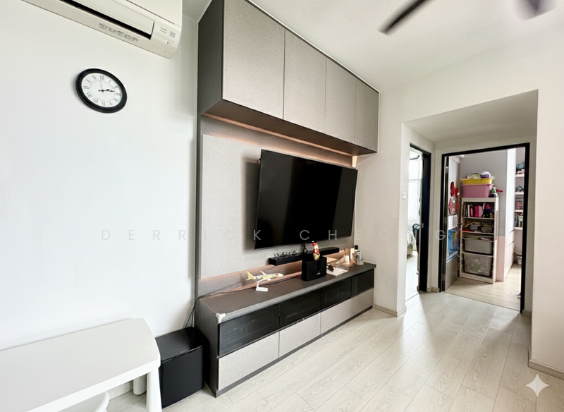 Maysprings Apartment For Sale at S$ 1,199,000 | PropertyGuru Singapore - Living Room