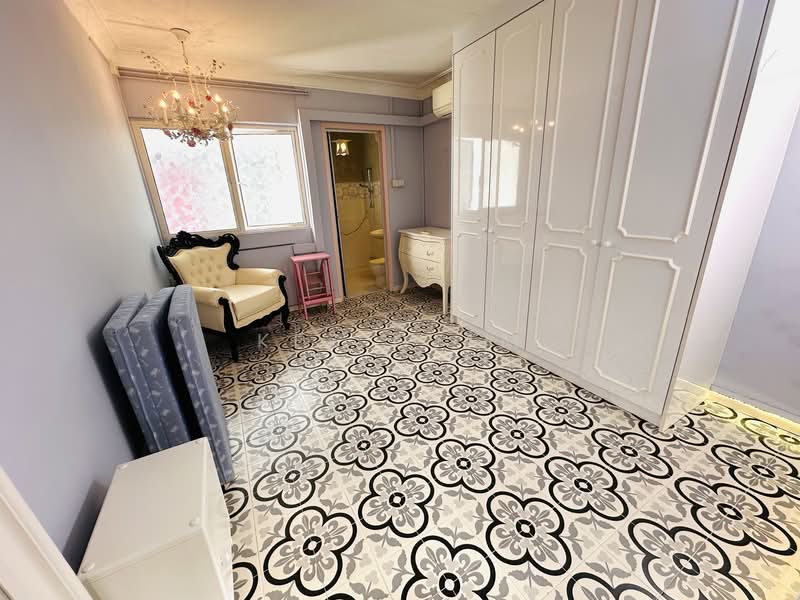 660 Hougang Avenue 8 HDB Flat For Sale at S$ 680,000 | PropertyGuru Singapore