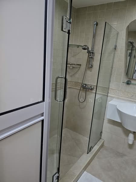 Pine Grove, 1A Pine Grove, Room Rental, 120 sqft, Condominium For Rent, by Peggy Ong, 500057009 - Bathroom - PropertyGuru.com.sg