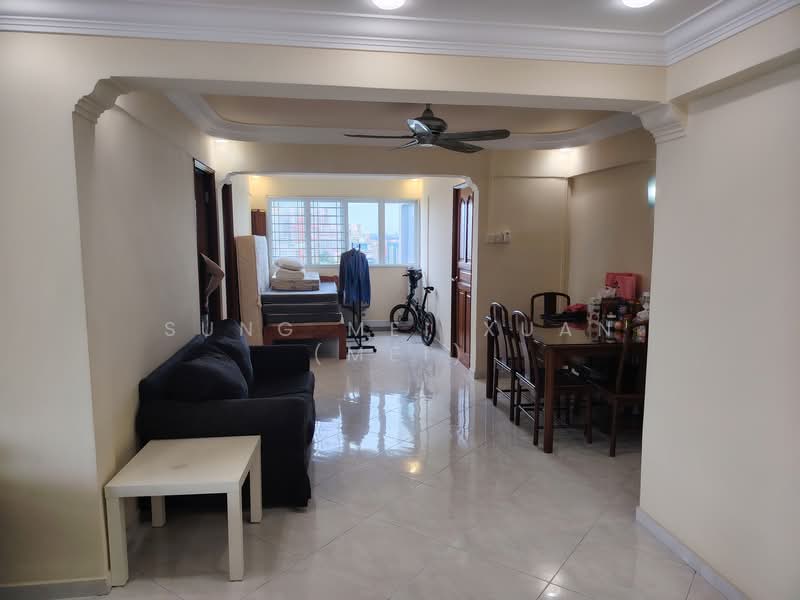 439 Ang Mo Kio Avenue 10, 439 Ang Mo Kio Avenue 10, 3 Bedrooms, 1,281 sqft, HDB Flat For Rent, by Sung Mei Xuan (MEI), 500057019 - Living Room - PropertyGuru.com.sg