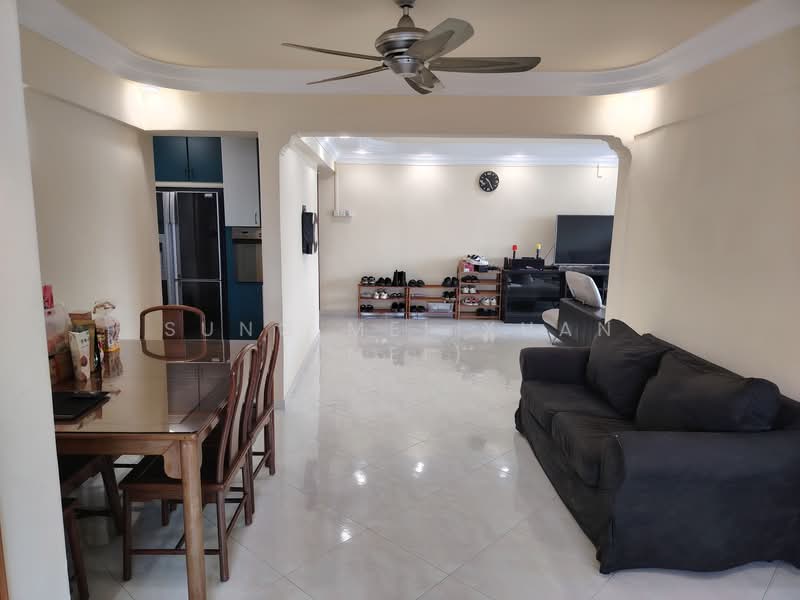 439 Ang Mo Kio Avenue 10, 439 Ang Mo Kio Avenue 10, 3 Bedrooms, 1,281 sqft, HDB Flat For Rent, by Sung Mei Xuan (MEI), 500057019 - Living Room - PropertyGuru.com.sg