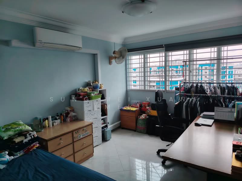 439 Ang Mo Kio Avenue 10, 439 Ang Mo Kio Avenue 10, 3 Bedrooms, 1,281 sqft, HDB Flat For Rent, by Sung Mei Xuan (MEI), 500057019 - Bedroom - PropertyGuru.com.sg