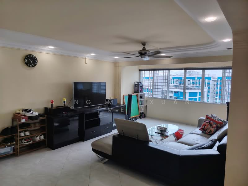 439 Ang Mo Kio Avenue 10, 439 Ang Mo Kio Avenue 10, 3 Bedrooms, 1,281 sqft, HDB Flat For Rent, by Sung Mei Xuan (MEI), 500057019 - Living Room - PropertyGuru.com.sg