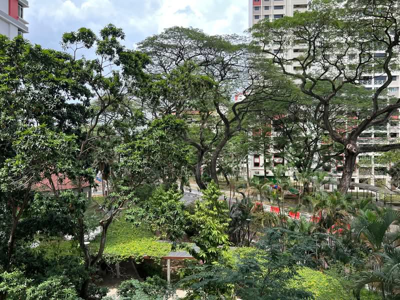 81 Lorong 4 Toa Payoh HDB Flat For Sale at S$ 1,100,000 | PropertyGuru Singapore